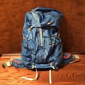 REI Flash 58 Pack-Womens (Small)